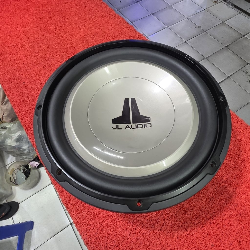 Subwoofer JL AUDIO 12W1v2-4 Subwoofer JL AUDIO 12 in Made in USA