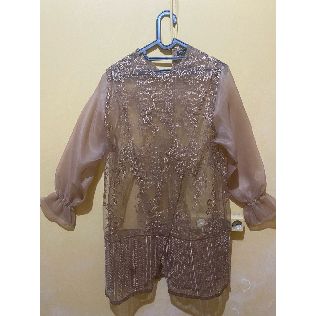 Preloved Calula Outer Tunik / Outer Tulle Bordir / Outer Organza