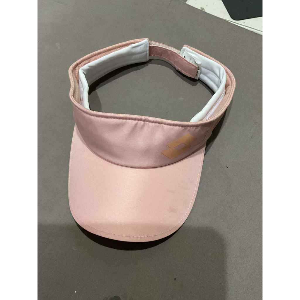 Topi running merk lotto