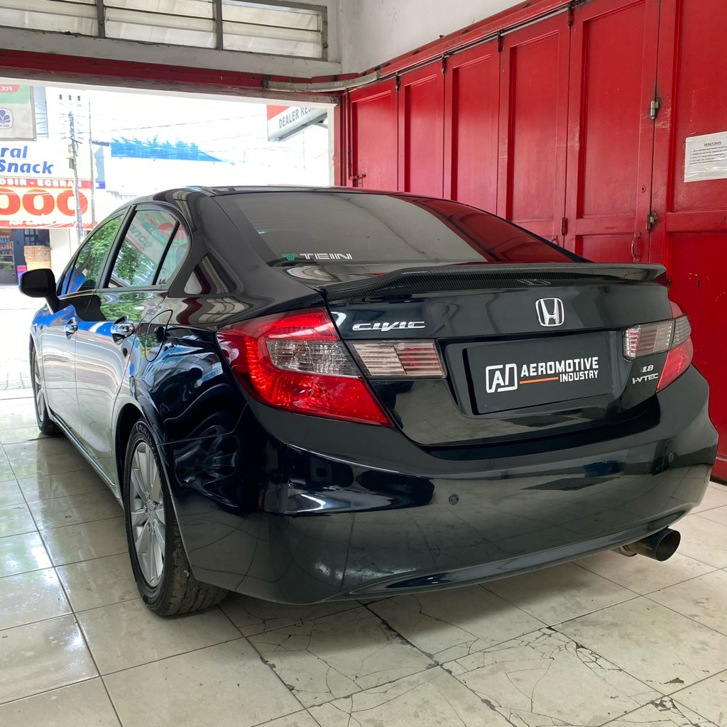 Ducktail spoiler carbon kevlar Honda civic FB