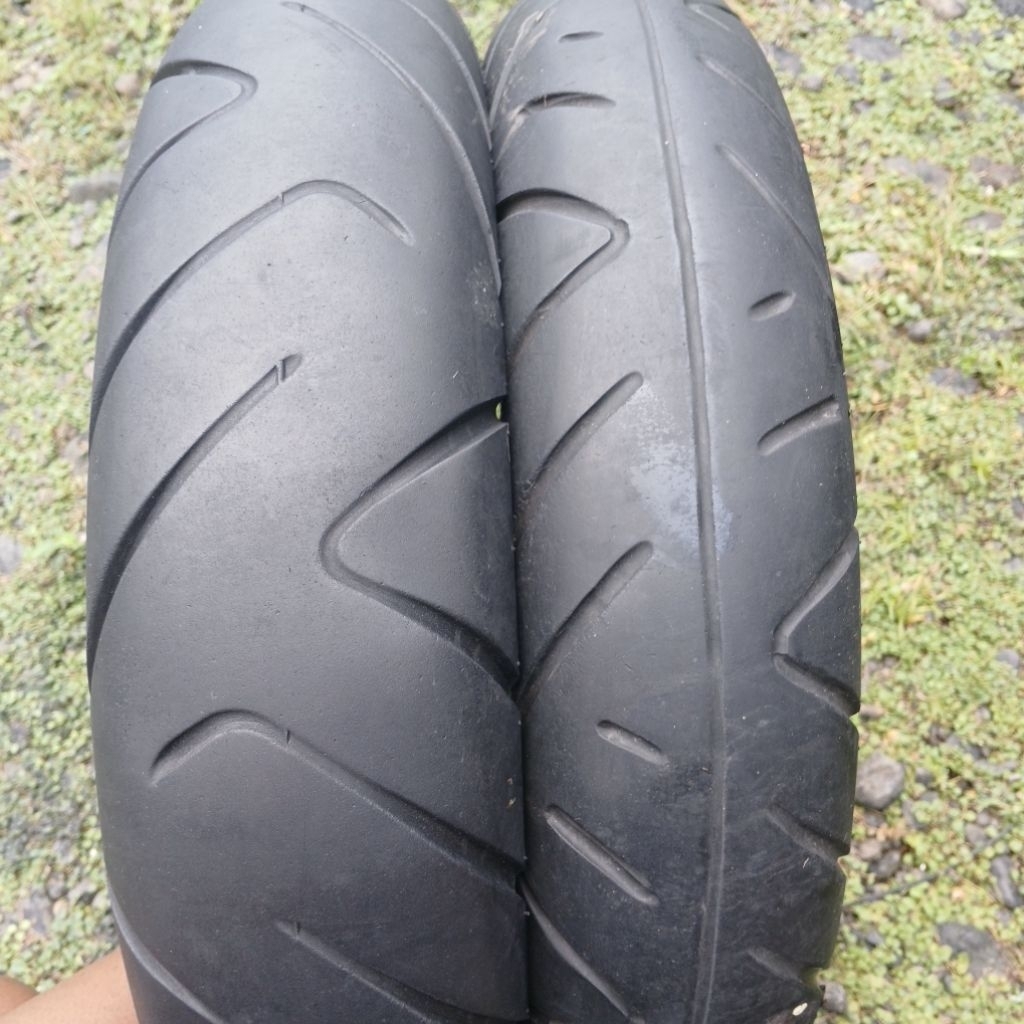 ban bekas cabutan scoopy/beat street new ring 12 kondisi 70% original pabrik