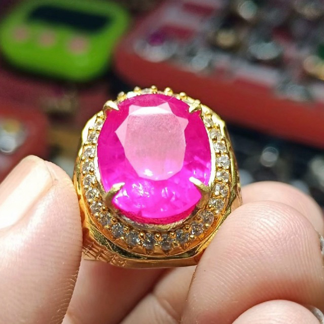 Batu permata ruby catam crystal top elegan