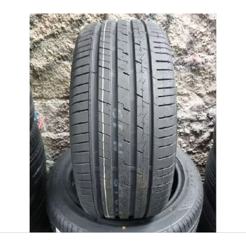 Ban copotan UK 245/45 r18 ban bekas tubles ban second tubles siap pakai.