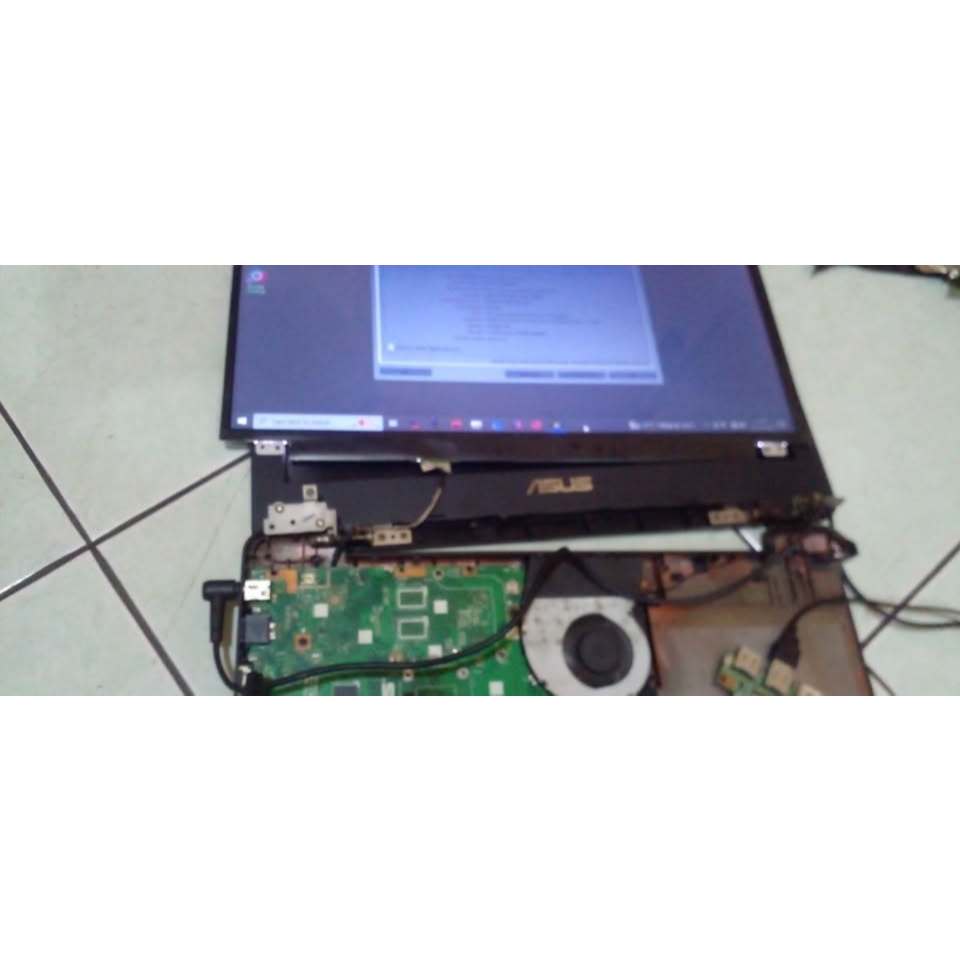 Laptop Asus X455LAB-Intel Core-i3-4005U-RAM 2GB