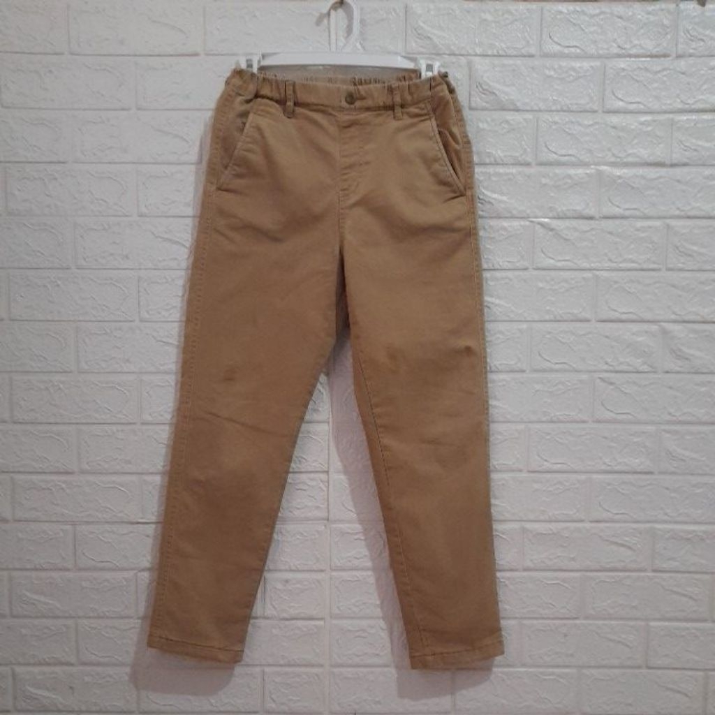 Celana chino anak UNIQLO size 150/LP 60 P 88