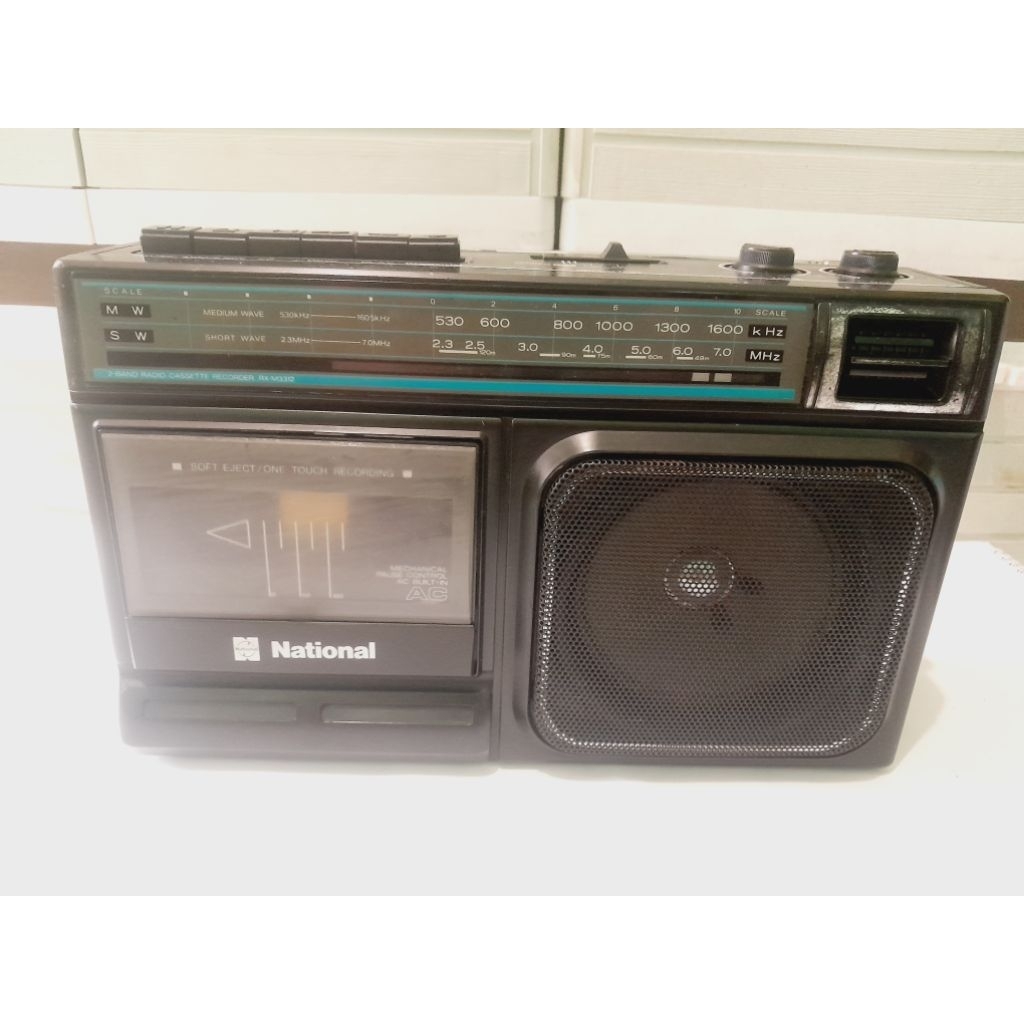 Radio Tape National(Baca deskripsi)