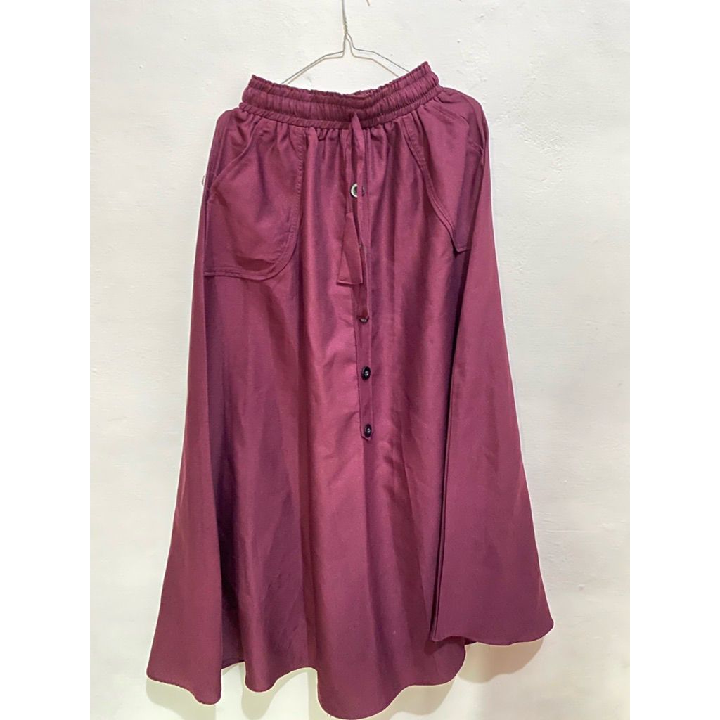 Preloved rok warna ungu burgundy