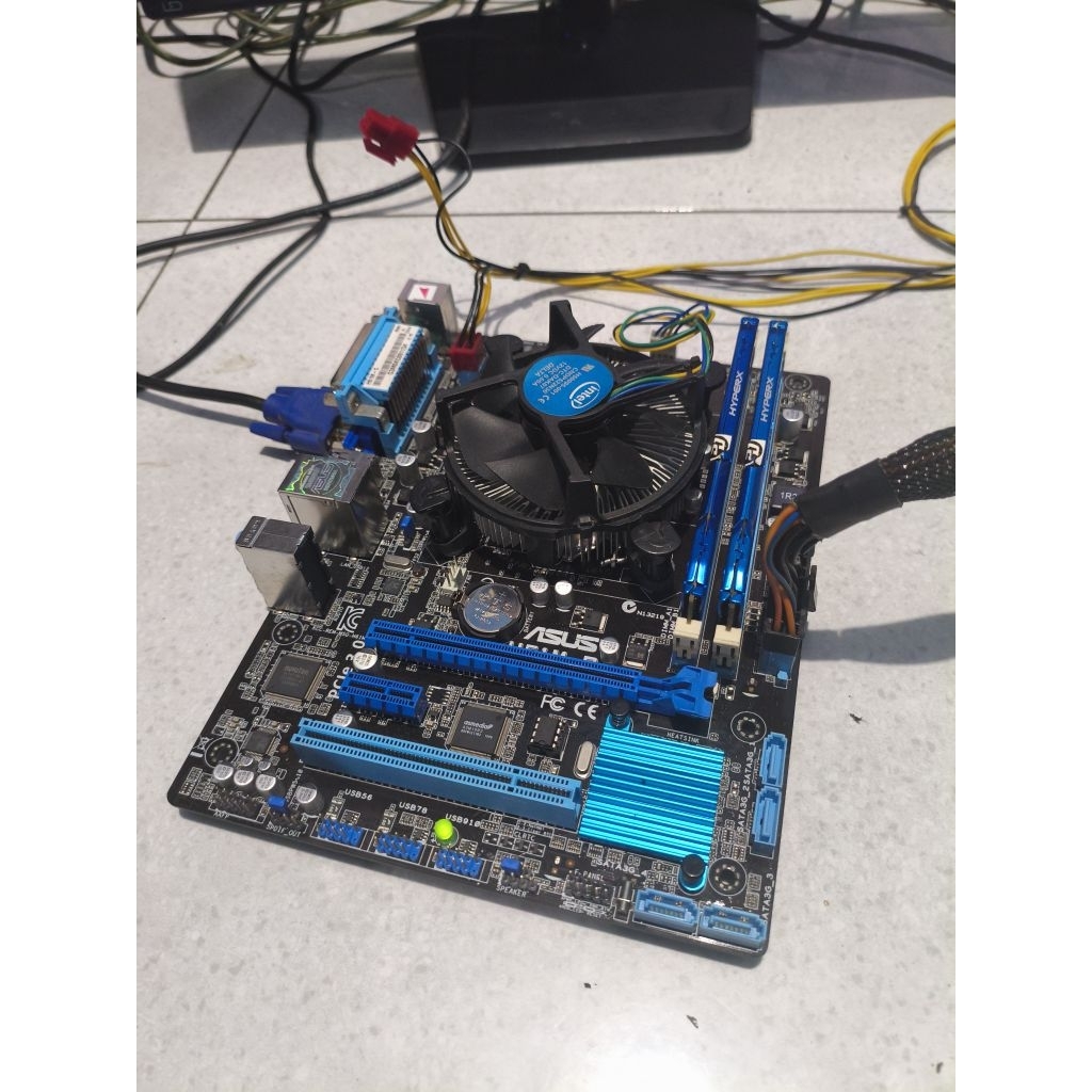 Motherboard Asus H61 + core i3 2100 + ram 4gb DDR3