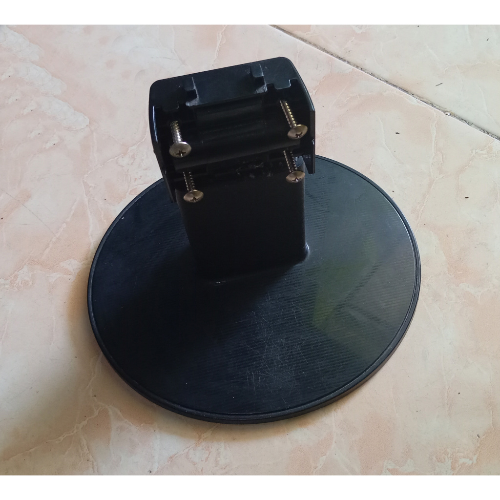 Kaki dudukan Stand Base LCD Monitor LG Flatron L1742S L1742S-PF W1642S