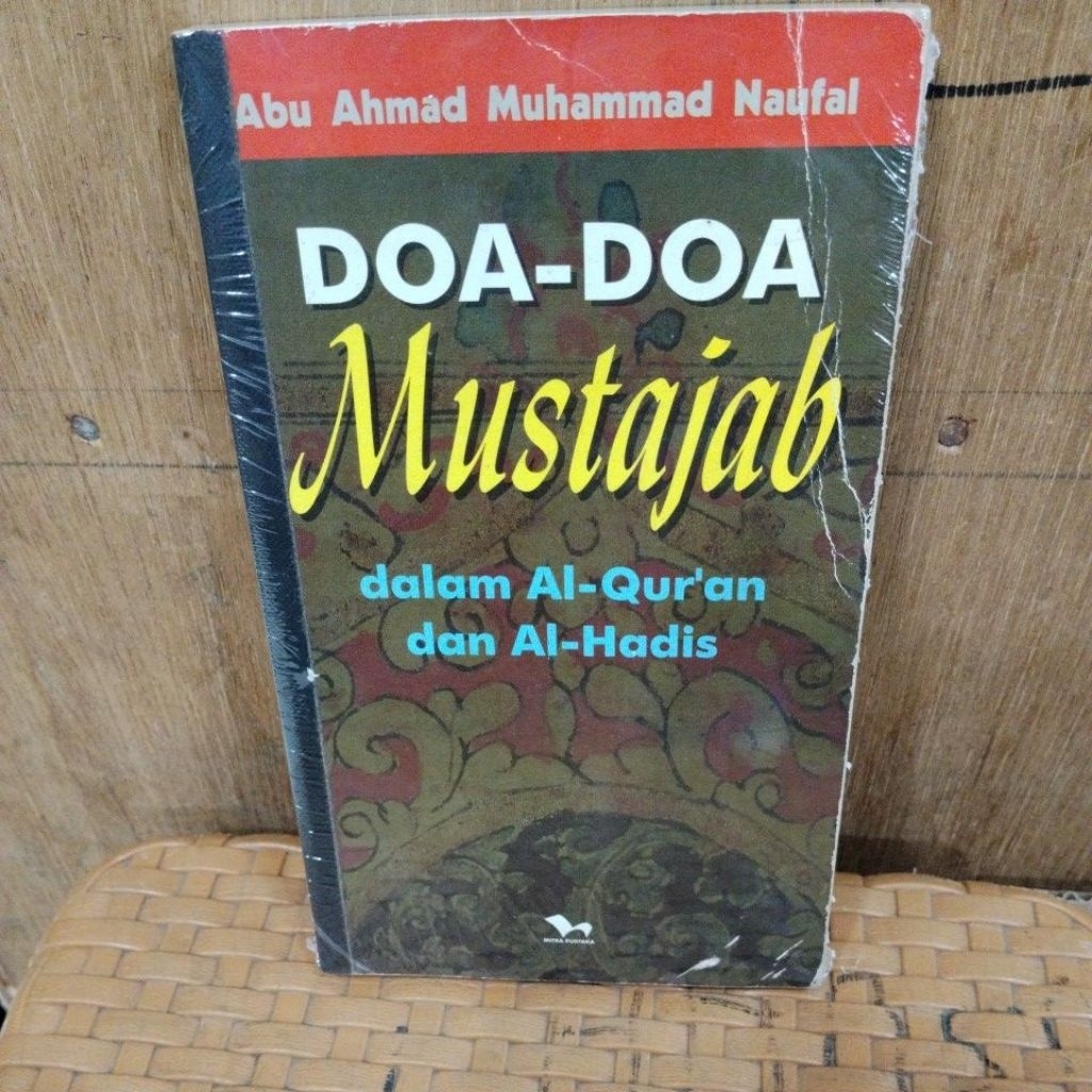 BUKU BEKAS ORIGINAL KONDISI MULUS:DOA-DOA Mustajab(dalam AL-QUR'an dan Ak-Hadist