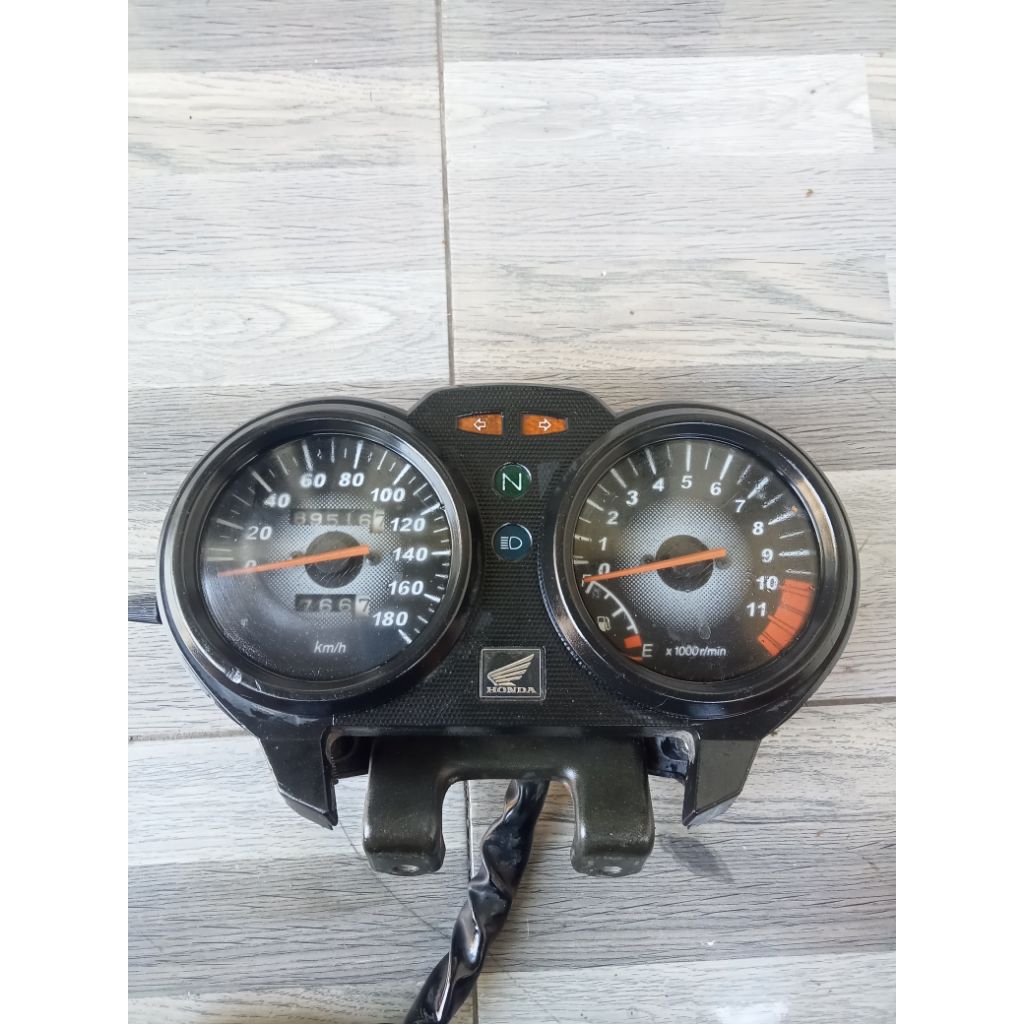 spidometer Megapro Primus original second