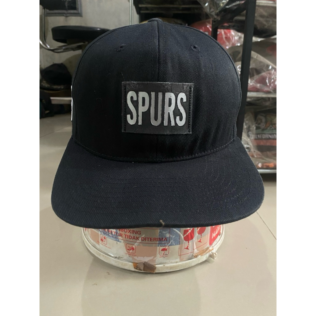 Topi Snapback NBA Antonio Spurs Hyflat Black On Black