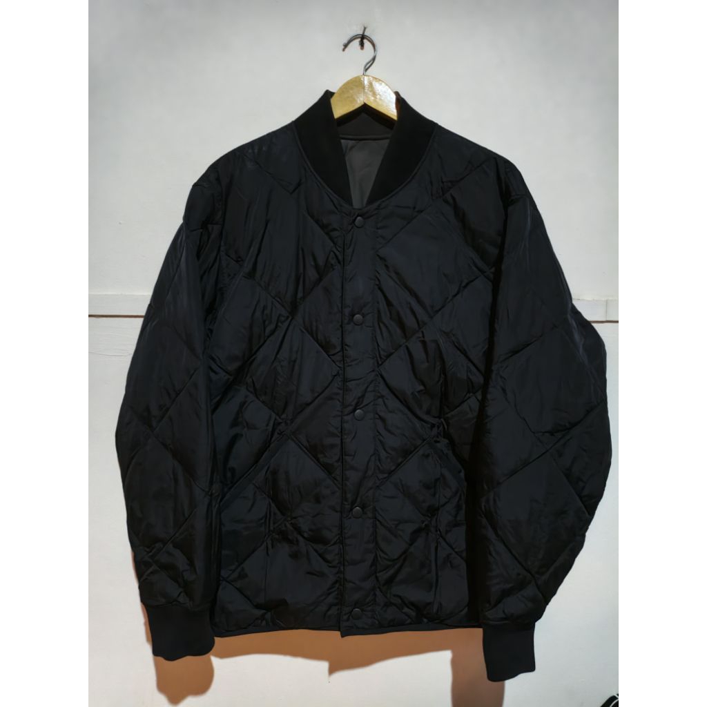 Quilted Reversibel Coach Jacket UNIQLO U Black and Dark Brown