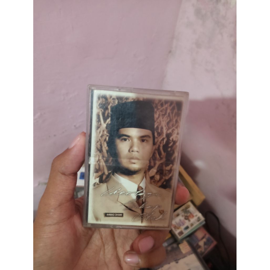 Ahmad Band