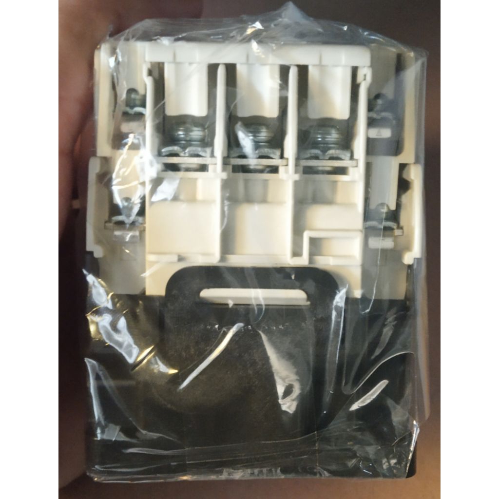 Magnetic Contactor S-T21 Mitsubishi 24V