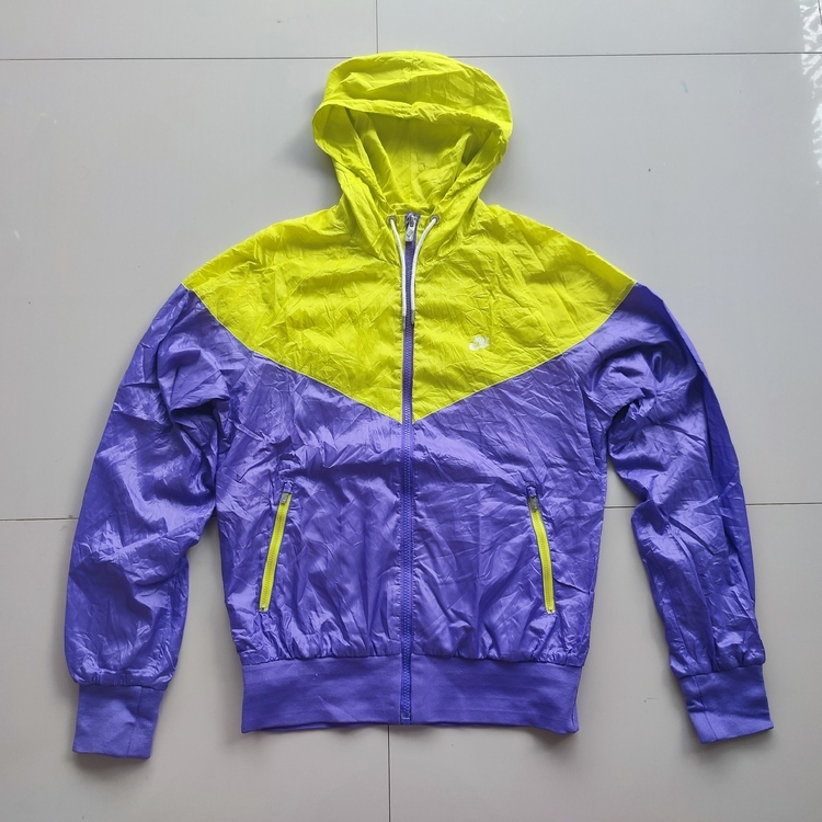 103. Jacket Outdoor Casual Nike Size tag 95 - Pakaian Gunung Lapangan Running Olahraga