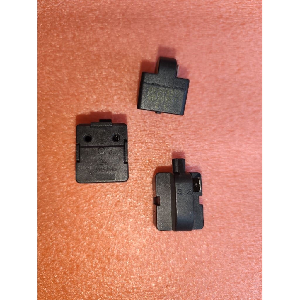 RELAY PTC KULKAS 1 PIN KANAN WANBAO ORIGINAL