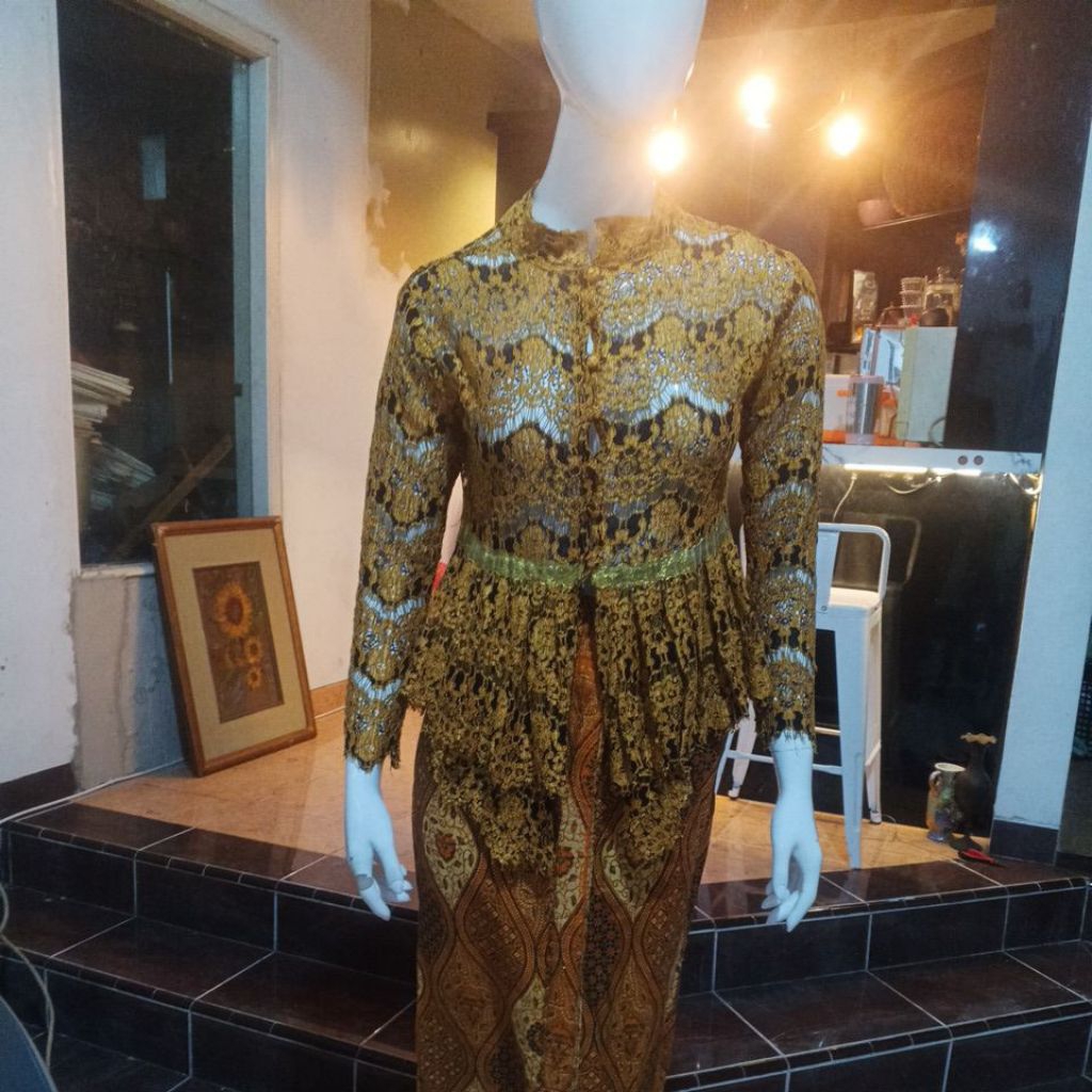 kebaya kondangan pl