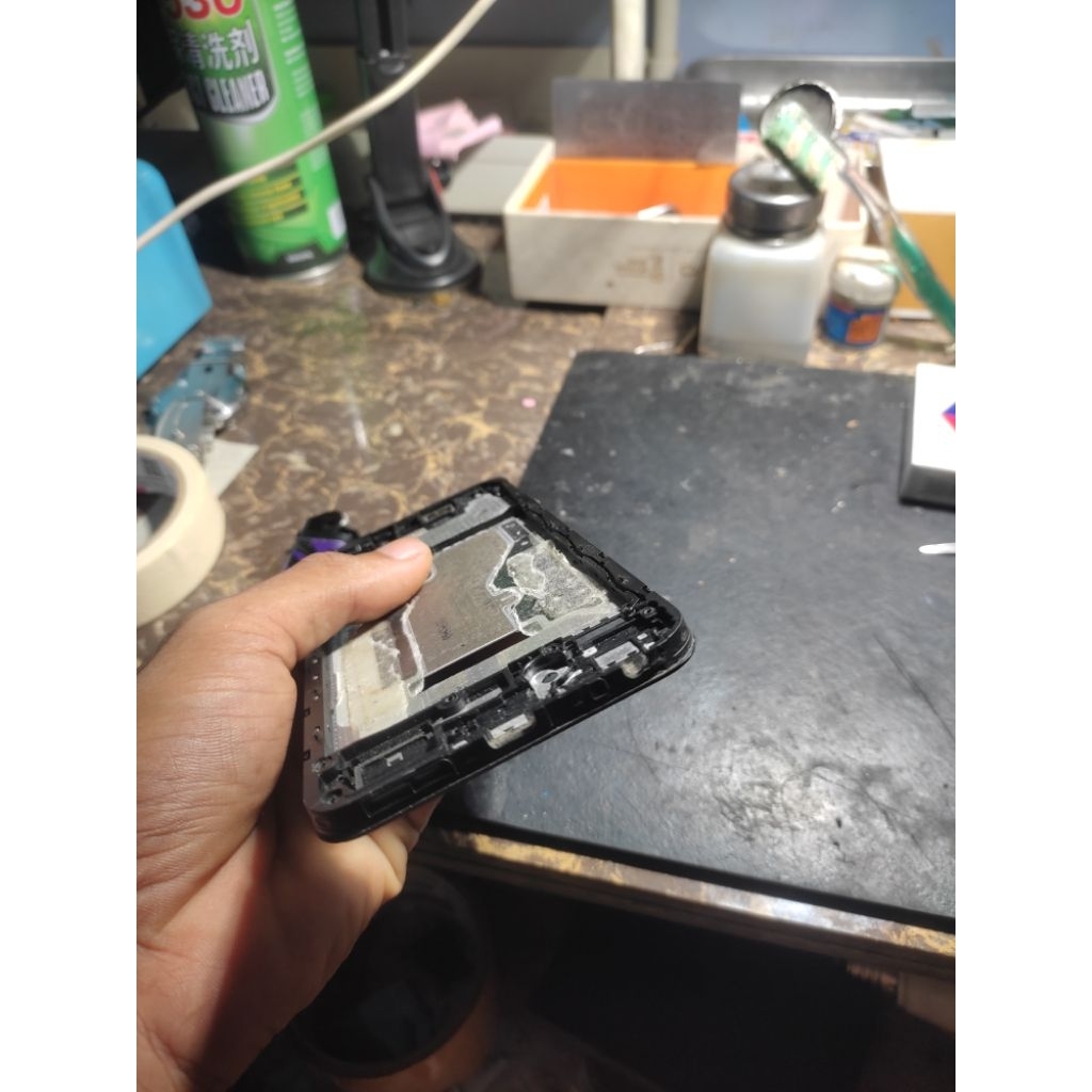Tulangan lcd Infinix smart9 bekas copotan mulus tidak ada gompel