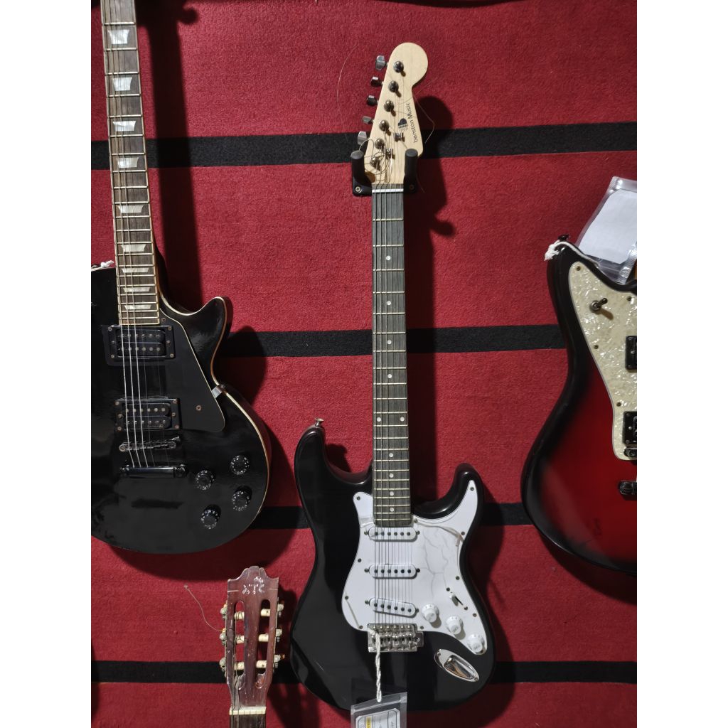 Gitar elektrik Benston Music
