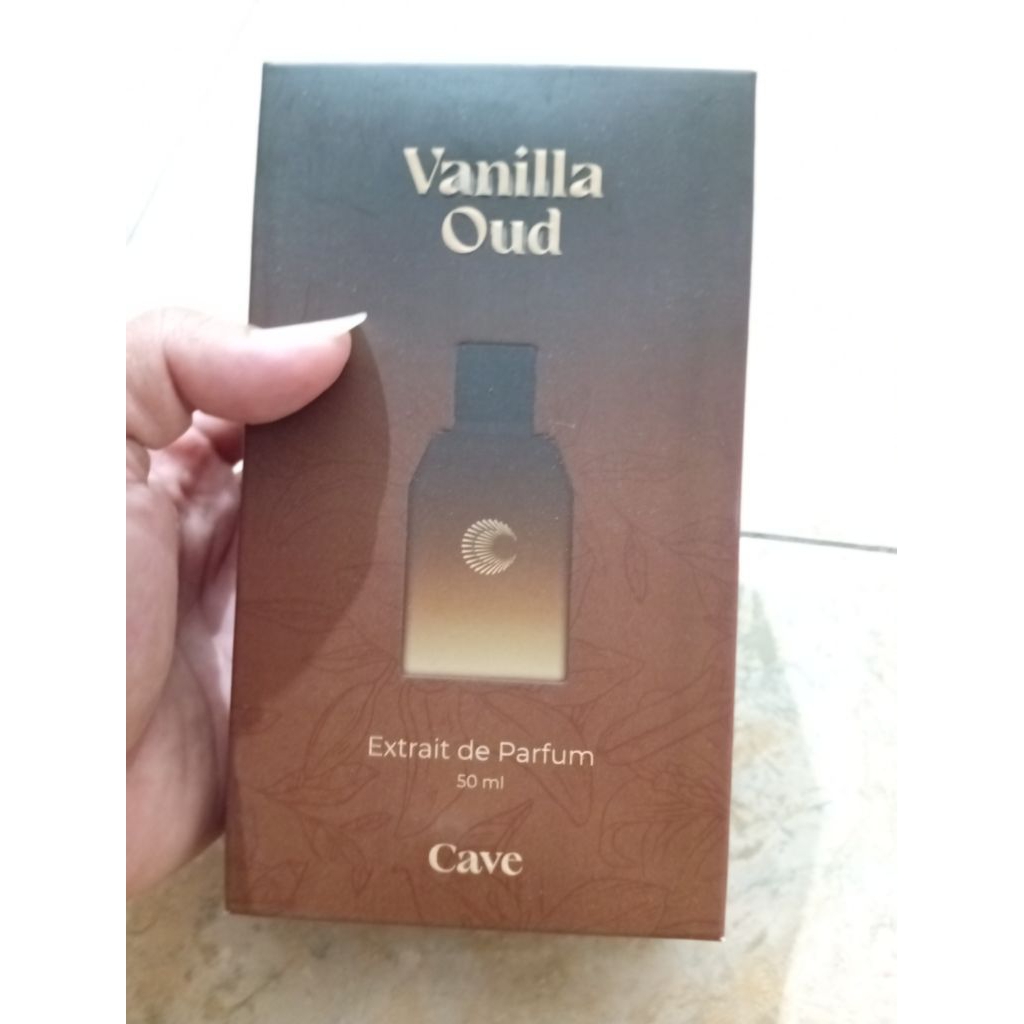Parfum wanita Cave