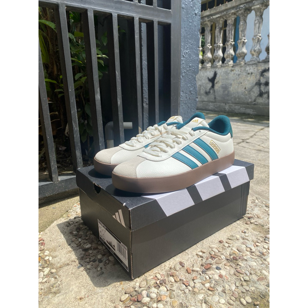 Sepatu Lari Pria Adidas Original Resmi BNIB