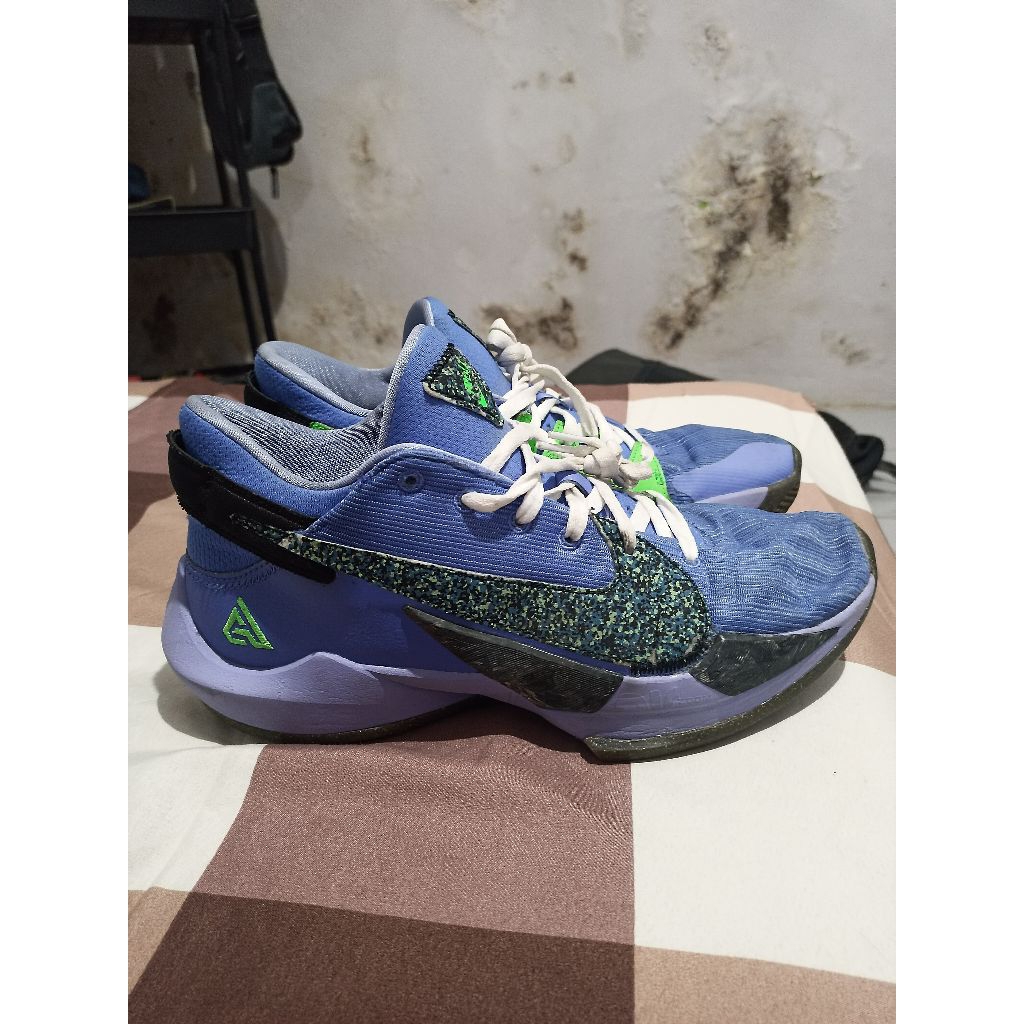 Nike zoom freak 2 play for the future