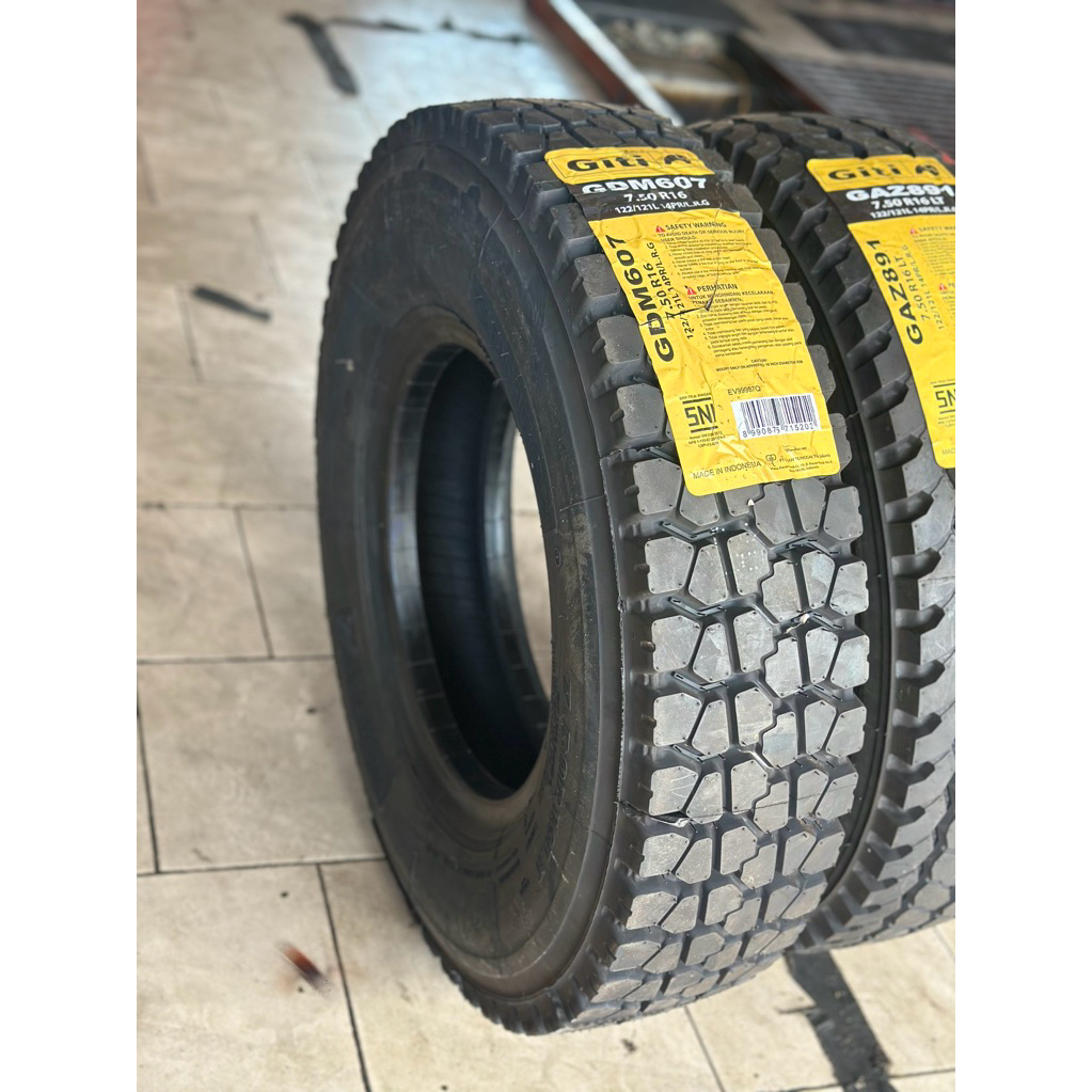 Ban GITI GDM607 750.16 14pr/750 16 14pr/750 R16 14pr radial full set