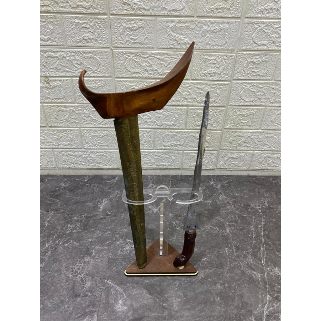 JAGRAK KERIS AKRILIK STAND
