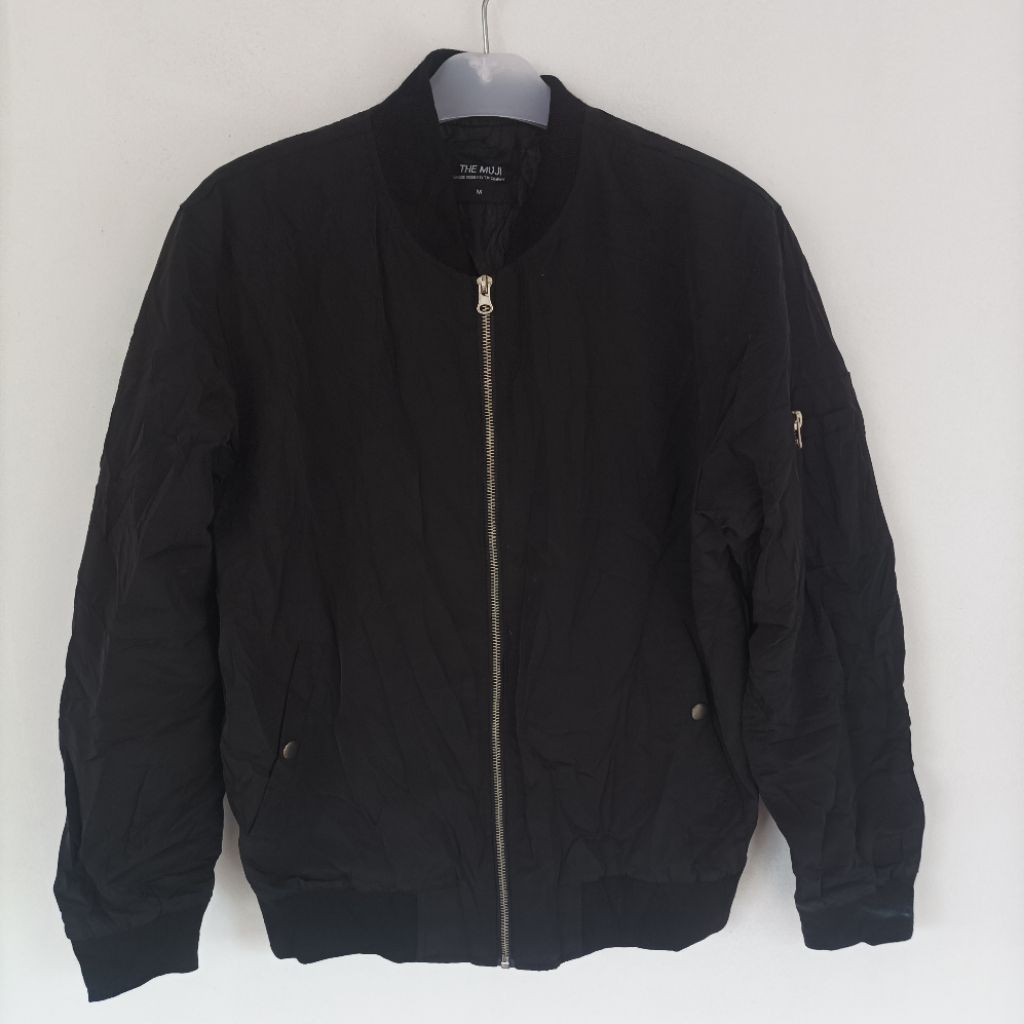 JAKET BOMBER PRIA THE MUJI SIZE M J016