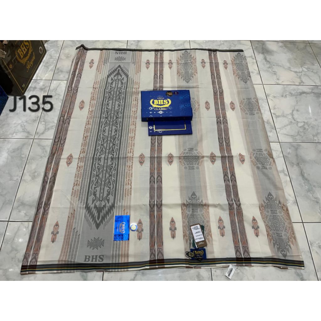 Sarung BHS Classic JSK JGN Mix Gold Sarung BHS Classic Jacquard Gold
