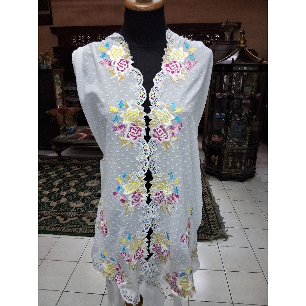 Bahan Kebaya Peranakan/Bahan Kebaya Betawi/Bahan Kebaya Encim/Bahan Kebaya Betawi/Bahan Kebaya Panja