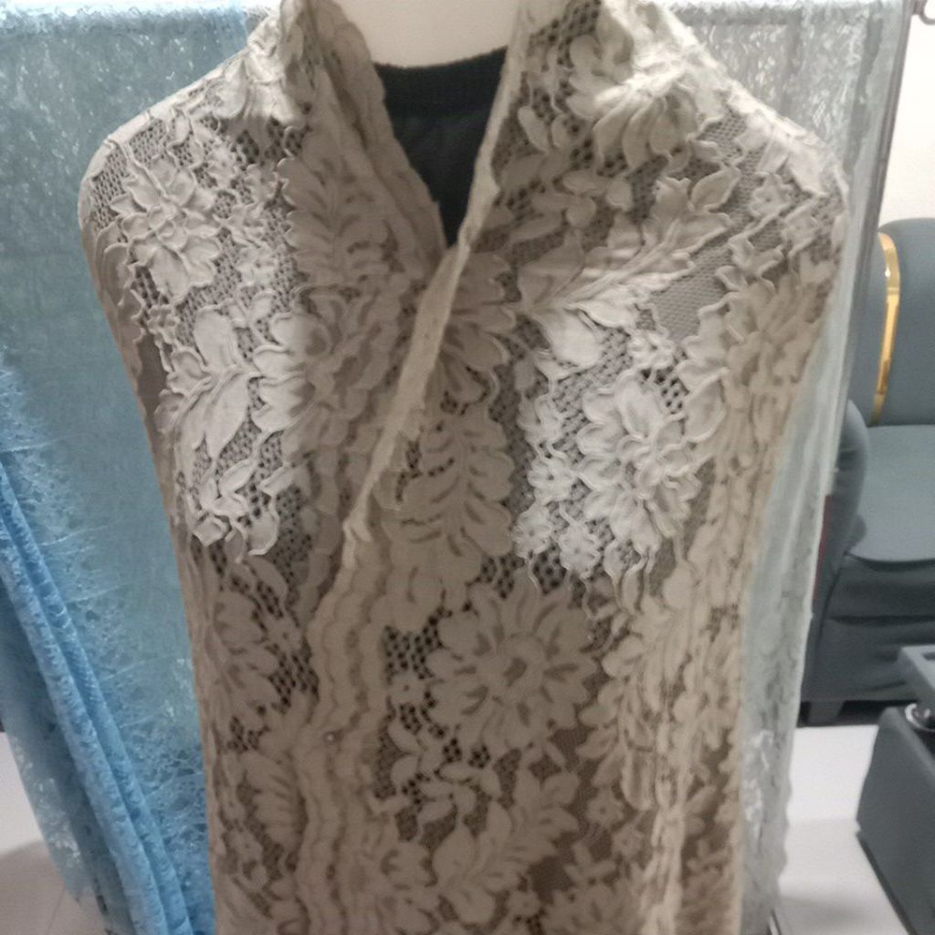 BAHAN KEBAYA BRUKAT WARNA HIJAU SAGE