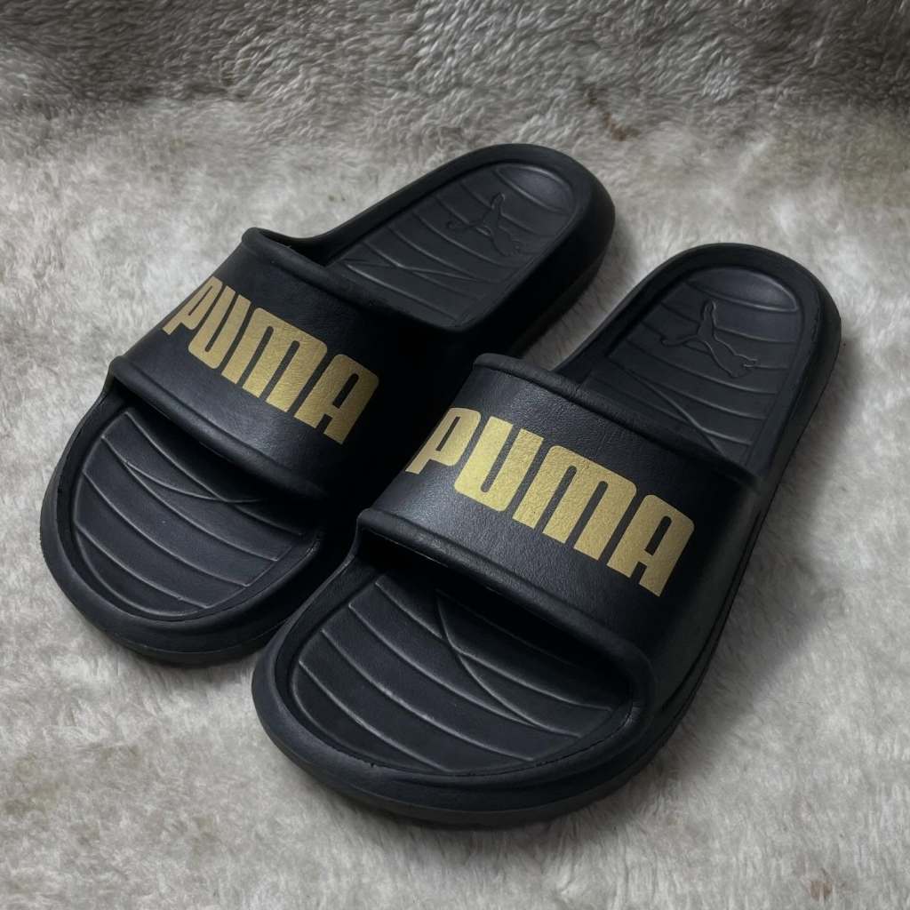 Slides / Slip On / Sendal PUMA original size 41 warna hitam