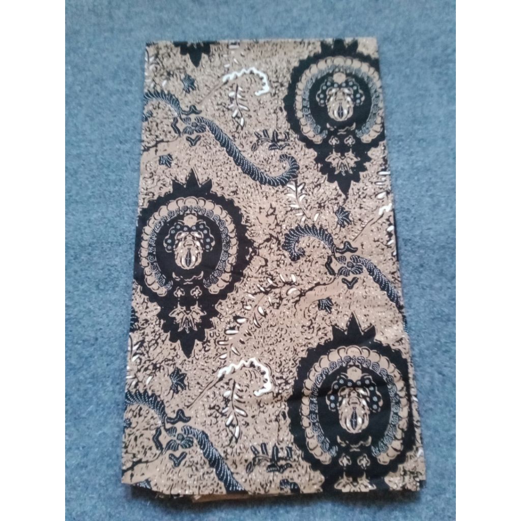 KAIN BATIK MOTIF RATU RATIH
