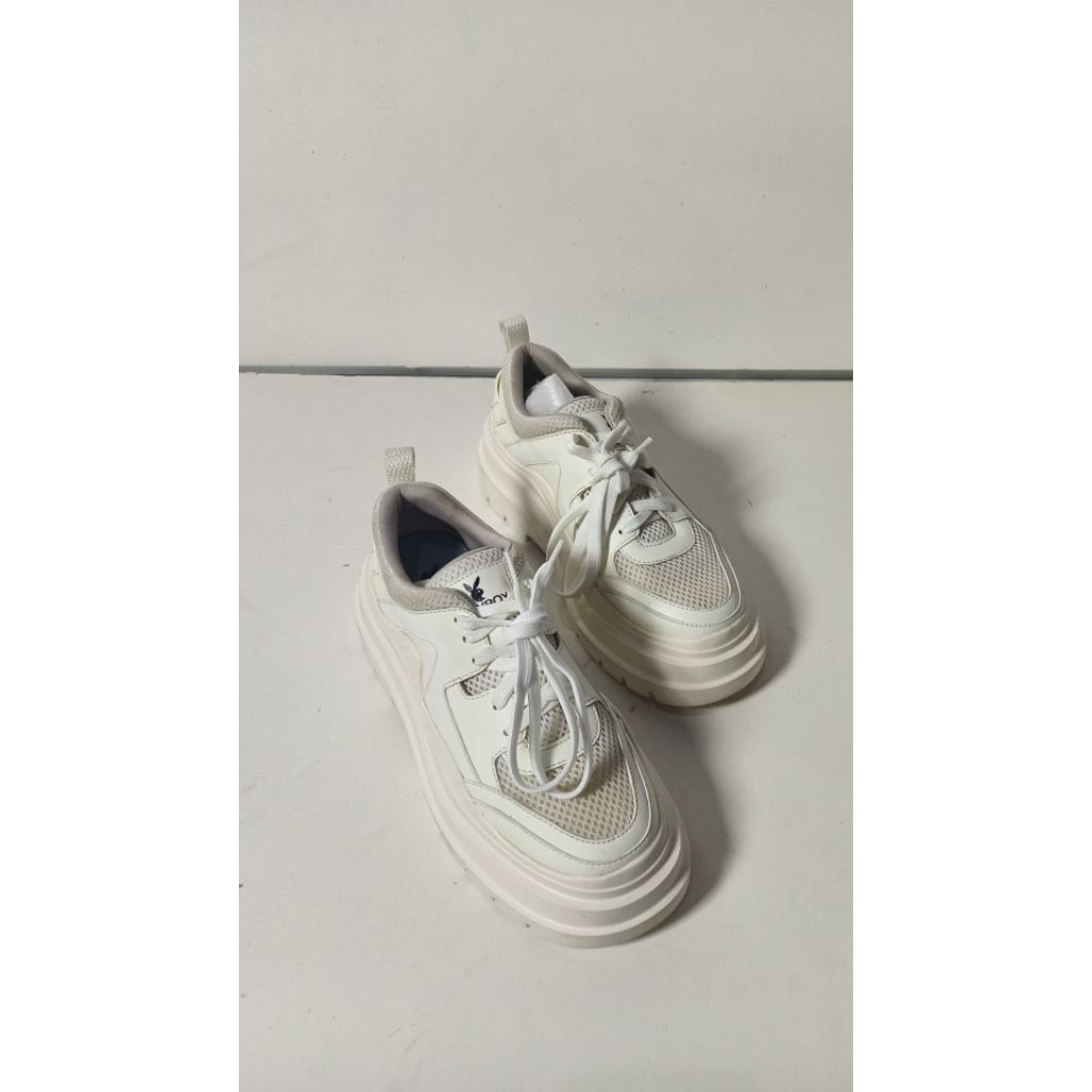 Playboy Sepatu Wanita Size 36