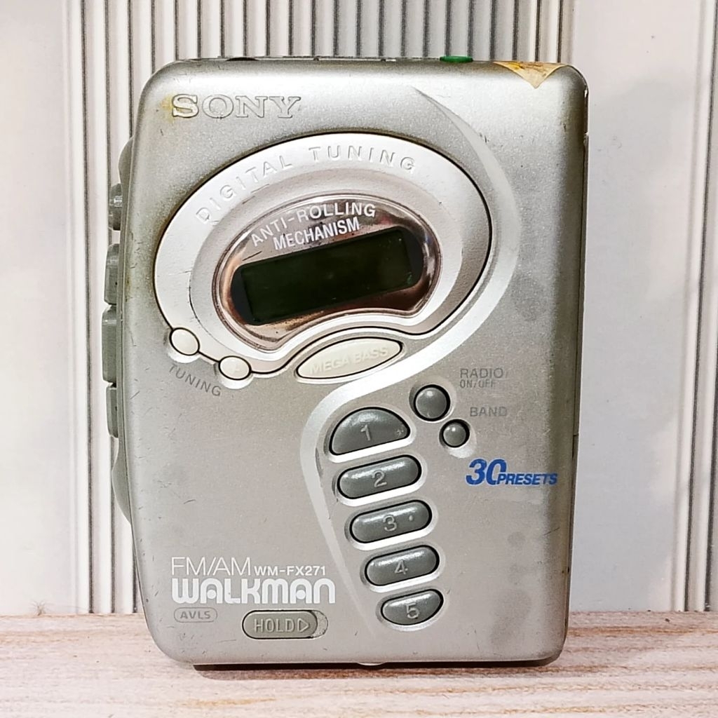 Walkman Stereo Radio Cassette Player SONY WM-FX 271