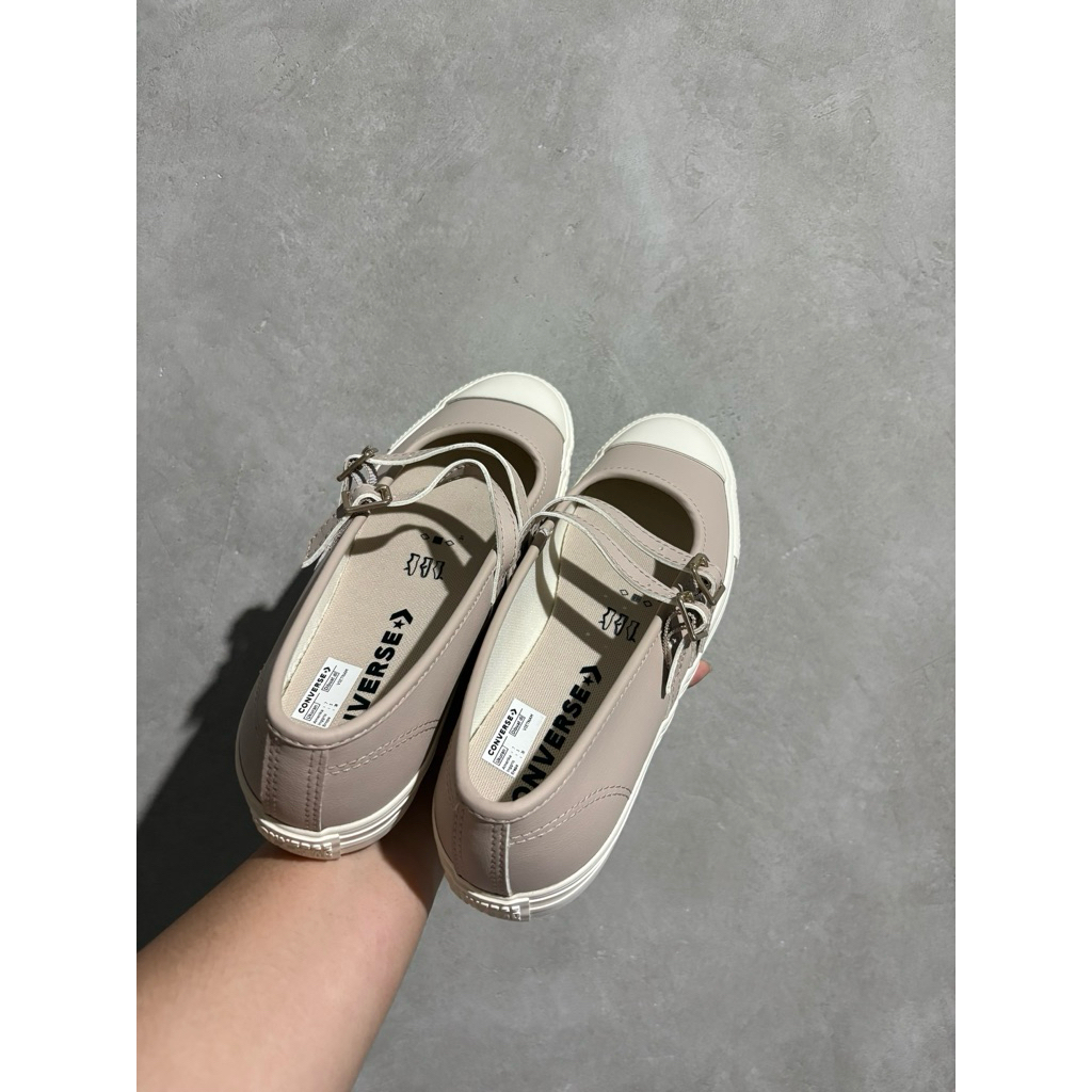 Converse Mary Jane size 38