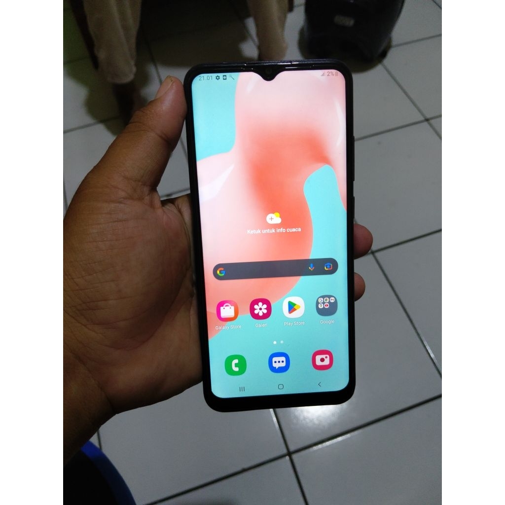 Samsung A04 ram 4/64 handphone second berkualitas normal siap pake mulus no minus kelengkapan hp aja