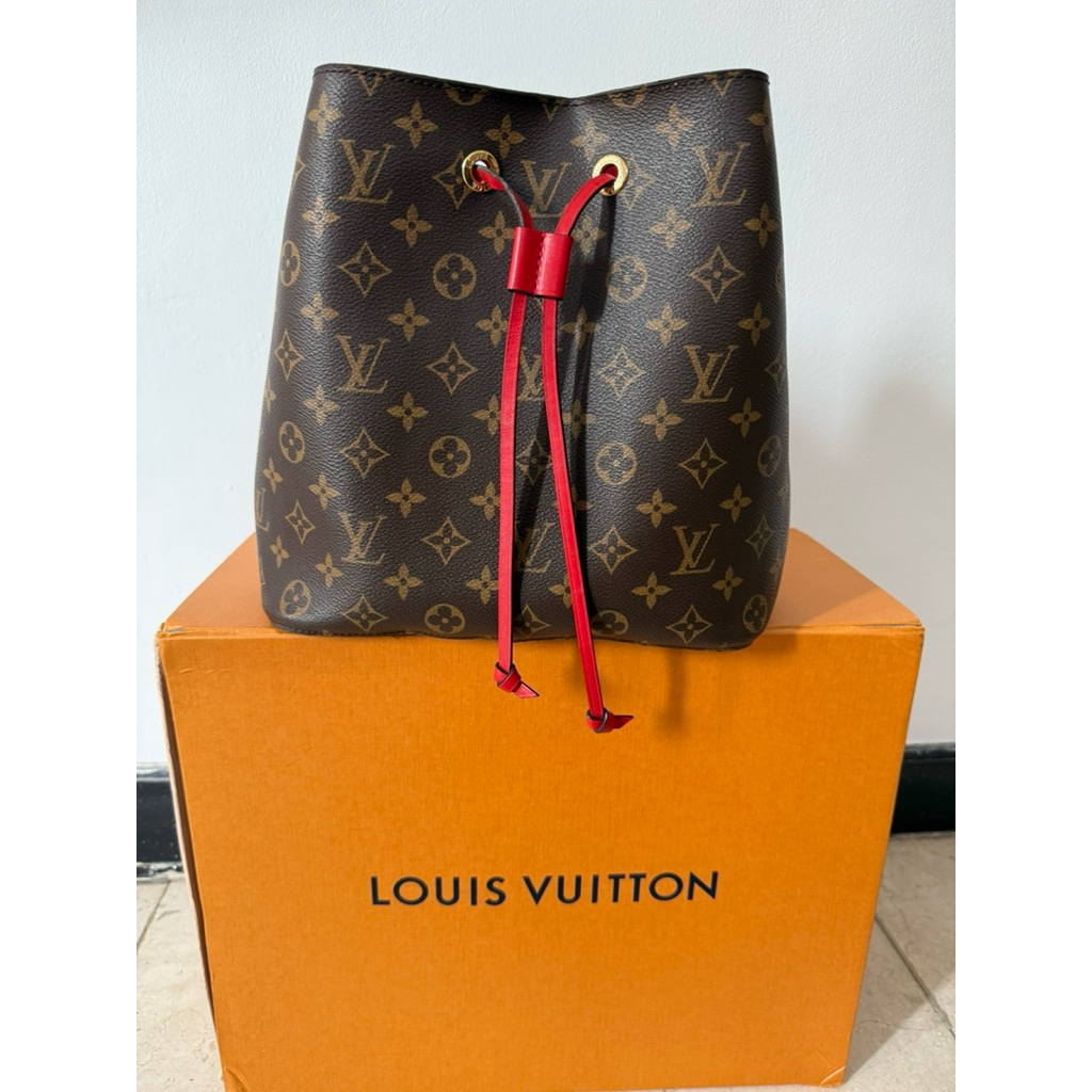 Louis Vu1tt0n LV Neo Noe monogram 2017 preloved