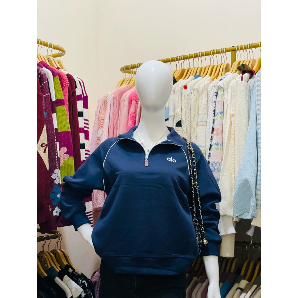 ALO ZIPER ALO NYALA SWEATER BKK