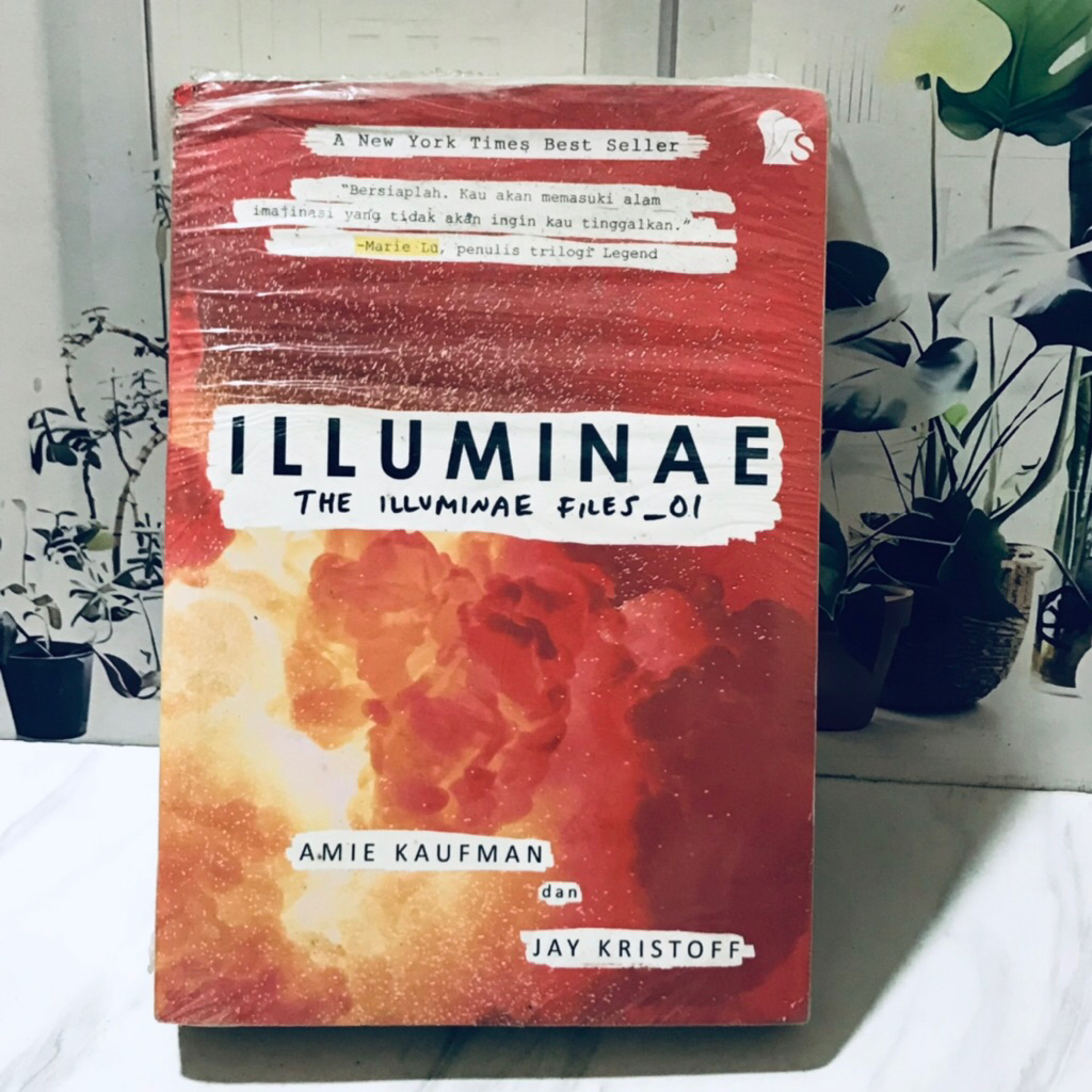 ILLUMINAE THE ILLUMINAE FILES_01