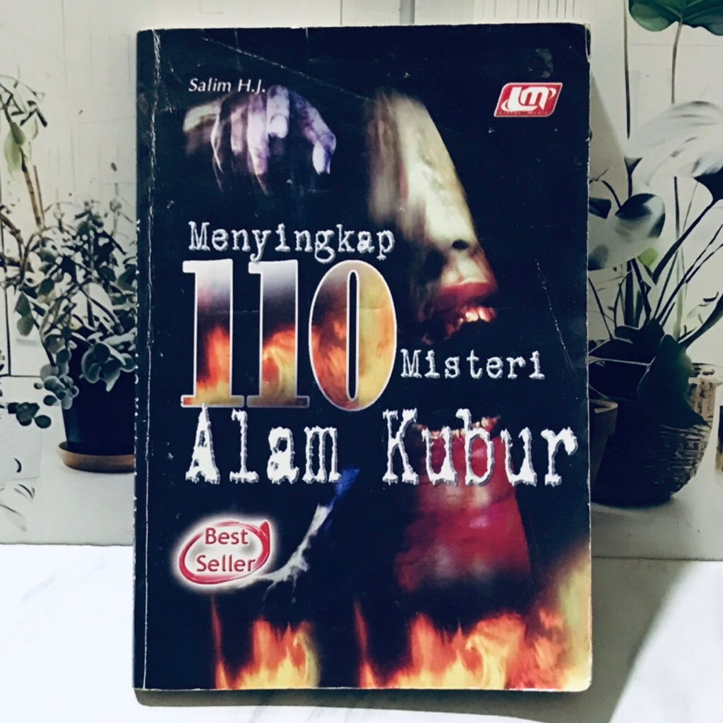 MENYINGKAP 110 MISTERI ALAM KUBUR