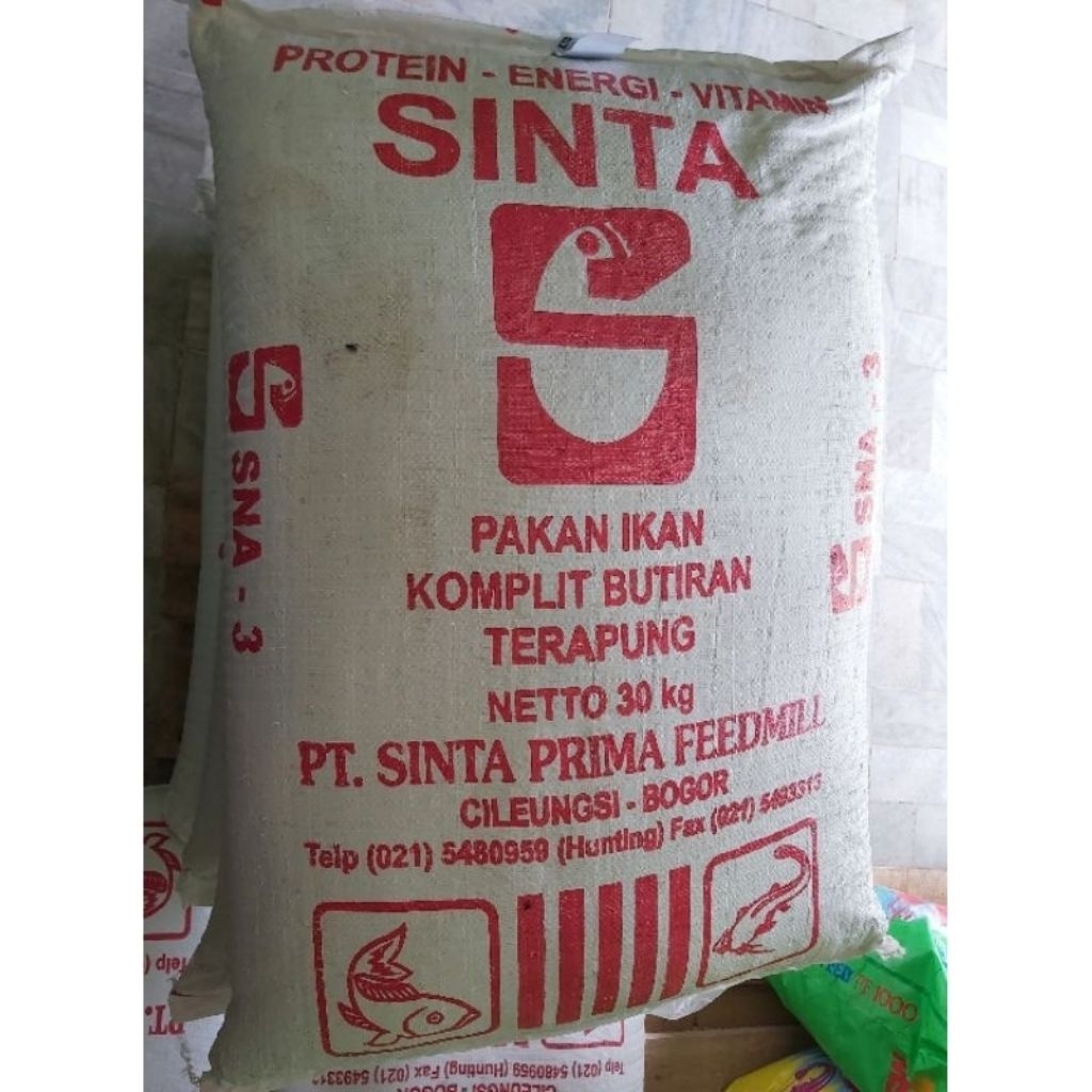 Pakan Ikan Apung 30 kg untuk Lele Mas Nila Butiran Pelet Protein 32%