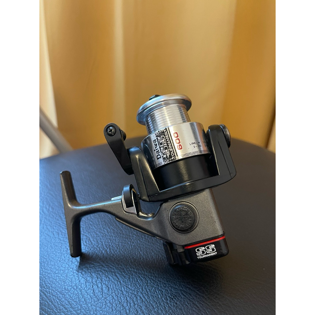 reel daiwa tournament ss600 made in japan