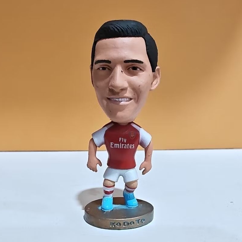 Action figure Alexis Sanchez Arsenal FC 2017 soccerwe