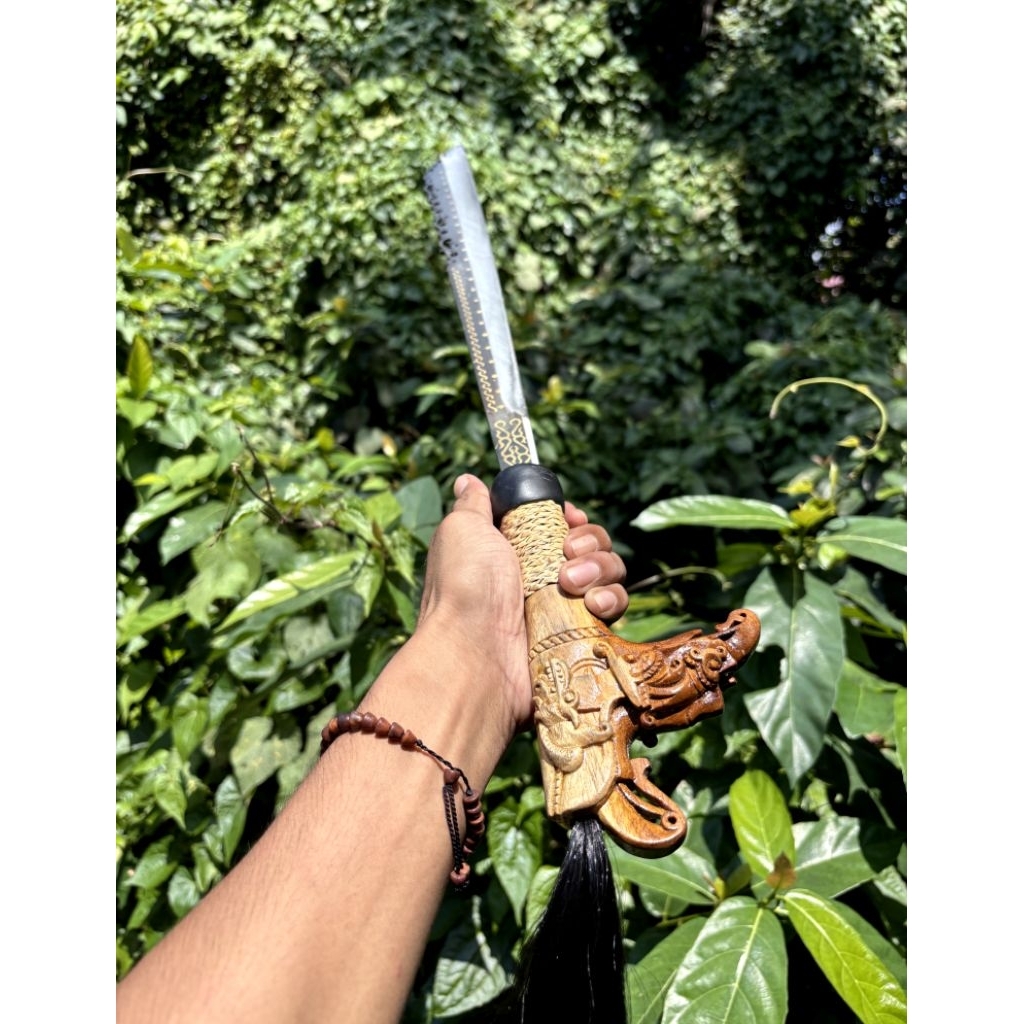 MANDAU DAYAK KALIMANTAN