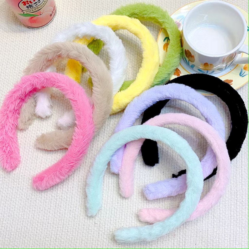 BANDO BULU POM POM KOREA/ BANDO BULU WANITA POM POM