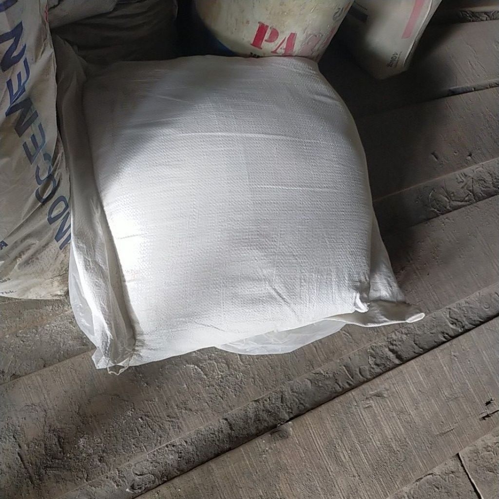 TEPUNG DEMPUL TEMBOK TEPUNG DEMPUL PUTIH