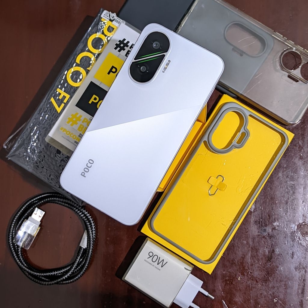 POCO F7 5G 12/512GB White Fullset IP68 Snapdragon 8s Gen 4 Flagship killer Garansi Resmi masih panja